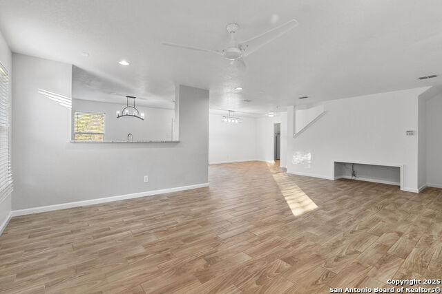 Image 4 of 19 For 203 Shadbush St