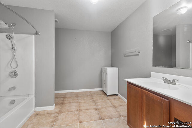 Image 5 of 19 For 203 Shadbush St