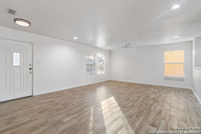 Image 8 of 19 For 203 Shadbush St