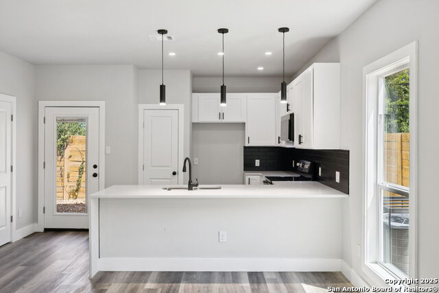 Image 10 of 40 For 803 Indiana