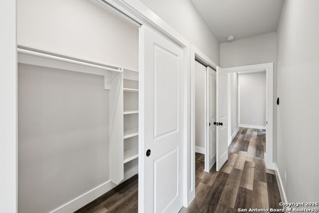 Image 26 of 40 For 803 Indiana