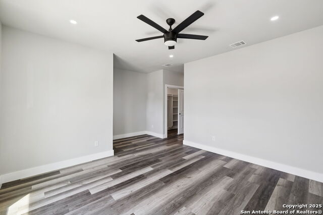 Image 30 of 40 For 803 Indiana