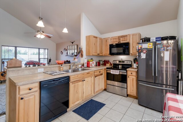 Image 14 of 32 For 6016 Apache Moon