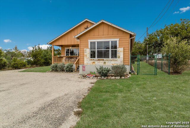 Image 3 of 32 For 6016 Apache Moon