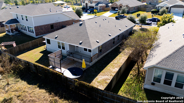 Listing photo id 0 for 5677 Cross Over