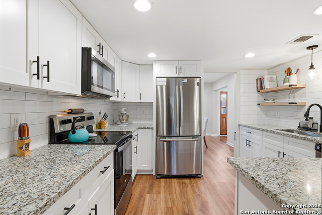 Image 10 of 36 For 13814 Crested Rise