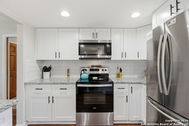 Image 13 of 36 For 13814 Crested Rise