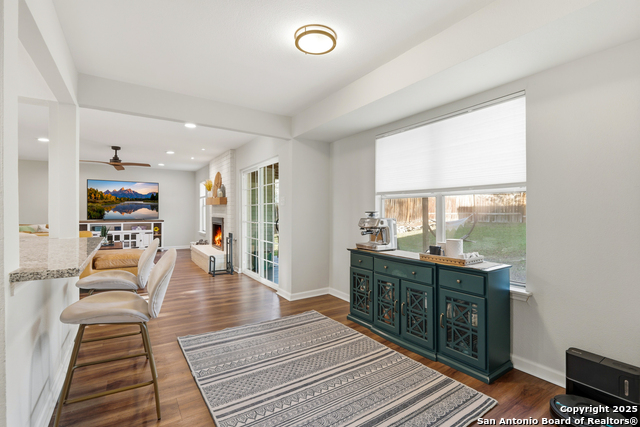 Image 14 of 36 For 13814 Crested Rise