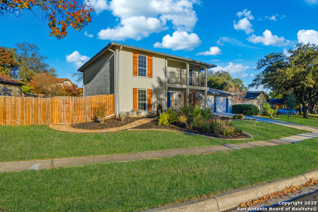 Image 2 of 36 For 13814 Crested Rise