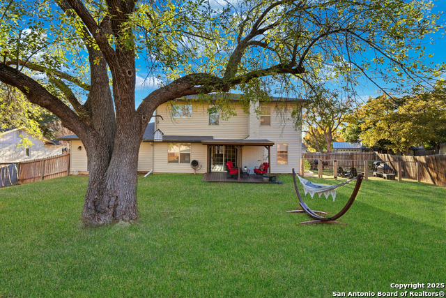 Image 27 of 36 For 13814 Crested Rise