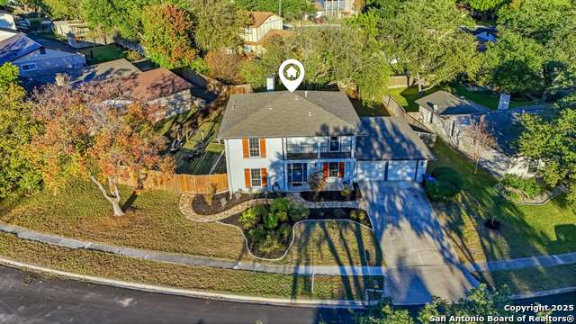 Image 30 of 36 For 13814 Crested Rise