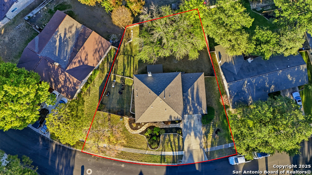 Image 31 of 36 For 13814 Crested Rise