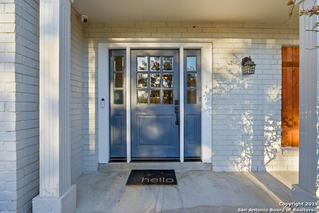 Image 4 of 36 For 13814 Crested Rise