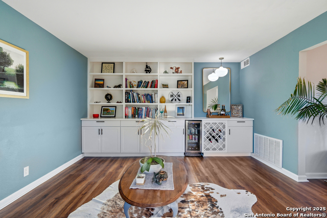 Image 7 of 36 For 13814 Crested Rise