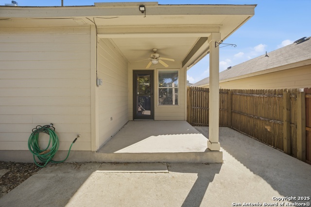 Image 19 of 21 For 5843 Providence Oak