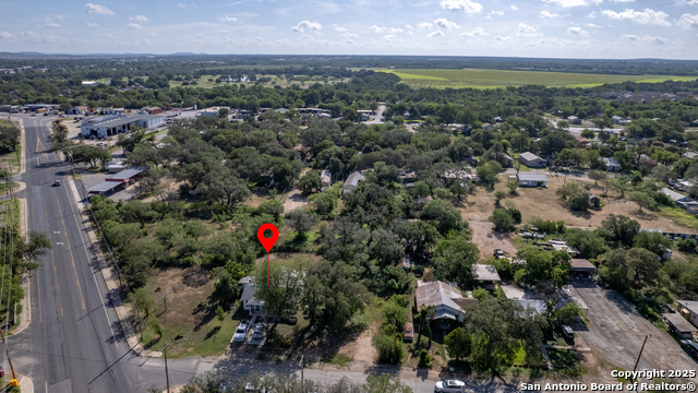 Image 21 of 25 For 806 Park St S