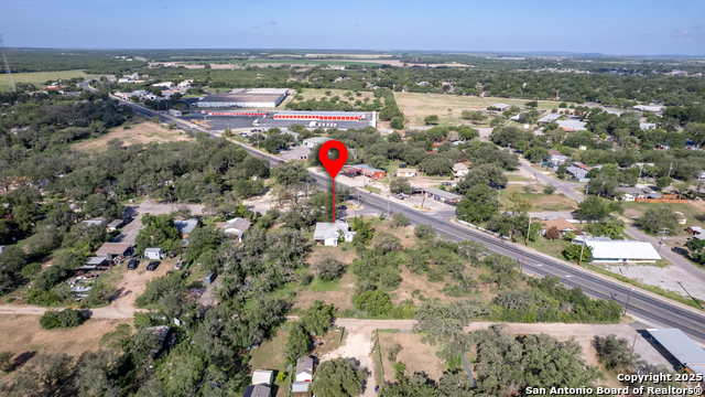 Image 24 of 25 For 806 Park St S