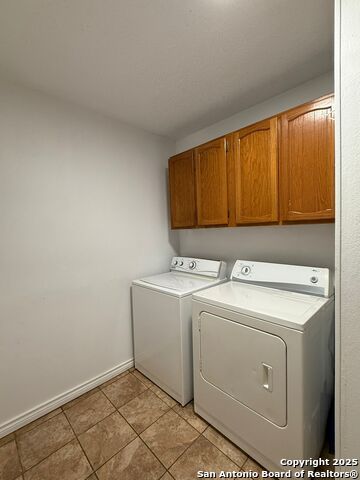 Image 25 of 27 For 4702 Sunny Grove