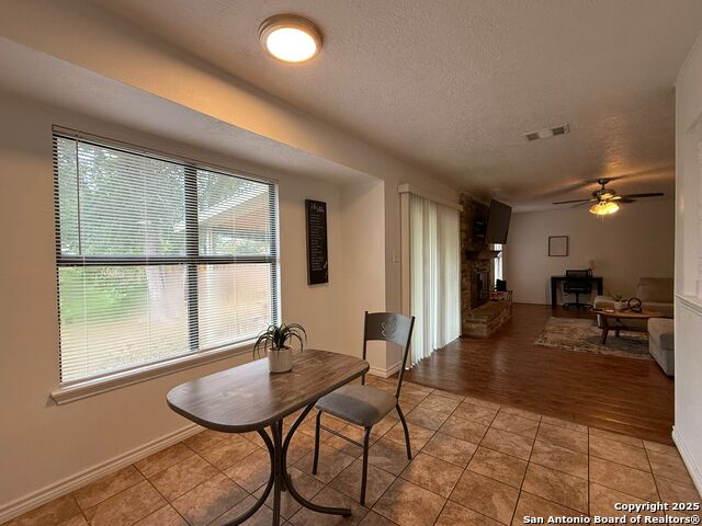 Image 5 of 27 For 4702 Sunny Grove