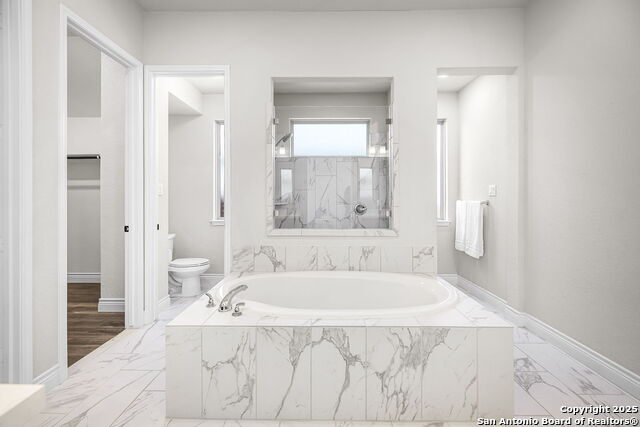 Image 11 of 26 For 429 Juana  