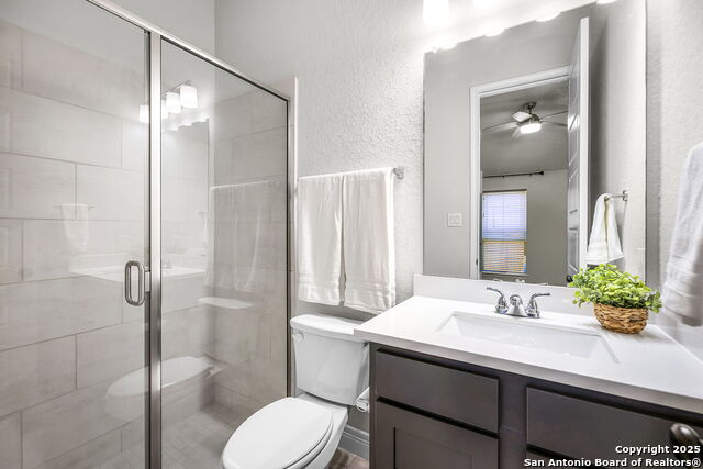 Image 15 of 26 For 429 Juana  