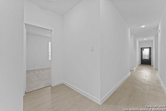 Image 11 of 28 For 3828 Northaven Trl