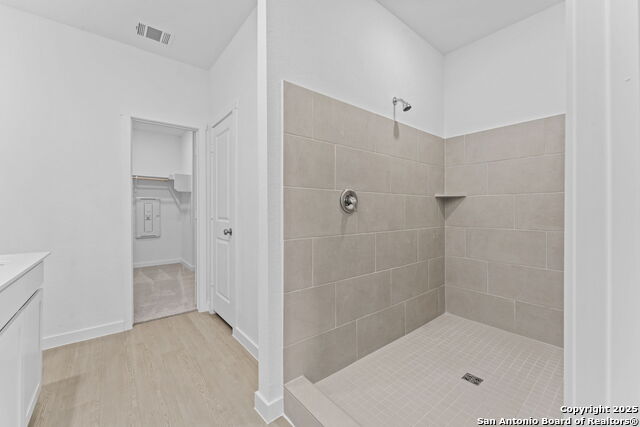 Image 26 of 28 For 3828 Northaven Trl