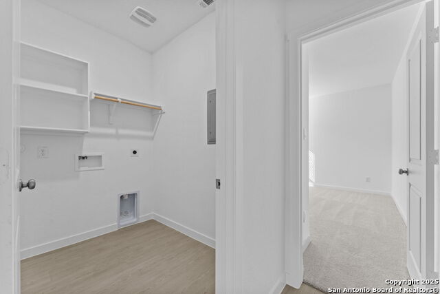 Image 3 of 28 For 3828 Northaven Trl