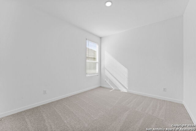 Image 4 of 28 For 3828 Northaven Trl