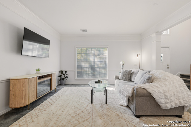 Image 10 of 44 For 9518 Antoine Forest