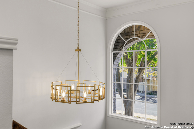 Image 6 of 44 For 9518 Antoine Forest