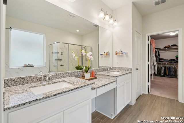 Listing photo id 17 for 9028 Curling Post