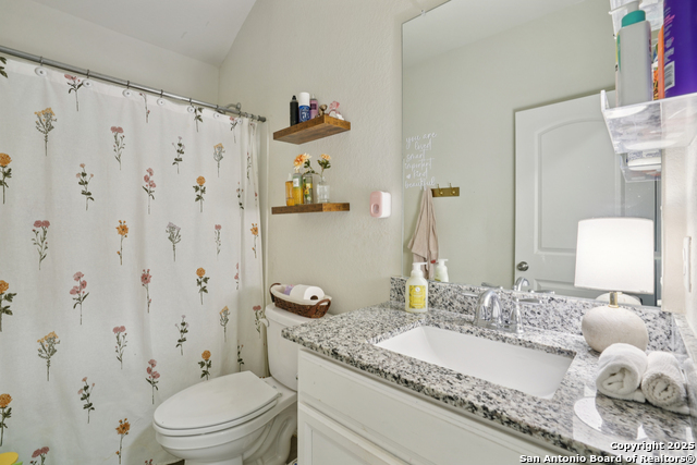 Listing photo id 26 for 9028 Curling Post