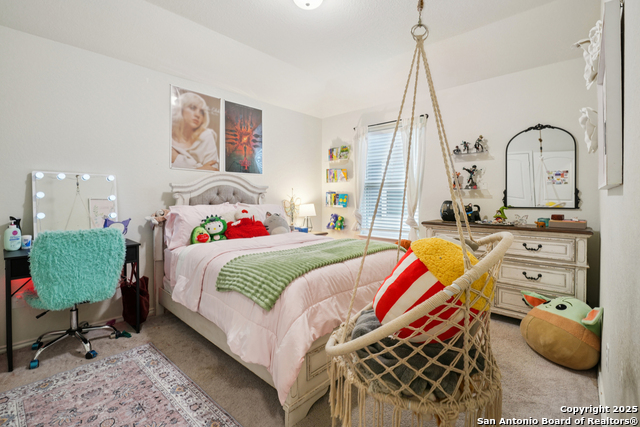 Listing photo id 27 for 9028 Curling Post