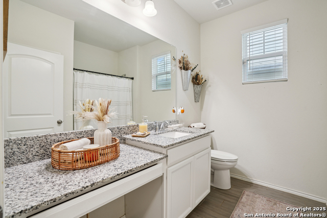 Listing photo id 4 for 9028 Curling Post