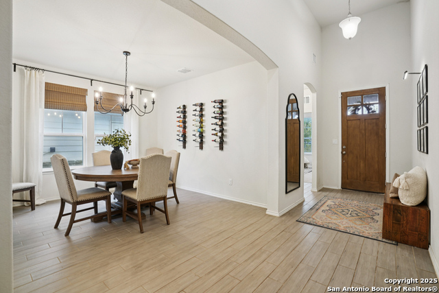 Listing photo id 7 for 9028 Curling Post