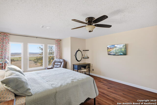 Image 15 of 58 For 4020 Grassland