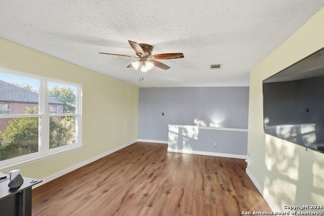 Image 23 of 58 For 4020 Grassland