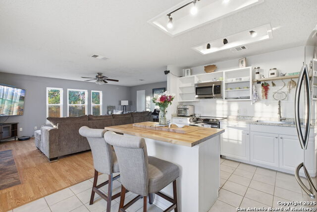 Image 9 of 58 For 4020 Grassland