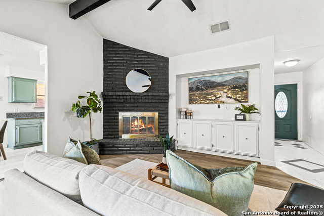 Image 3 of 20 For 6411 Green Top