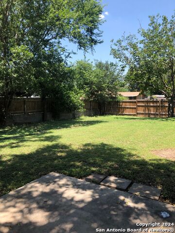 Image 18 of 19 For 13539 Primwood St