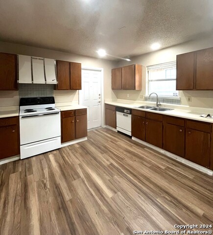 Image 6 of 19 For 13539 Primwood St