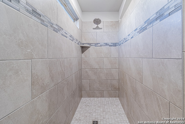 Image 25 of 50 For 205 Pudu Trl