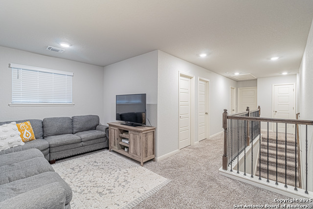 Image 36 of 50 For 205 Pudu Trl