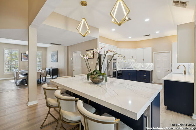 Image 11 of 50 For 10 Rogers Wood