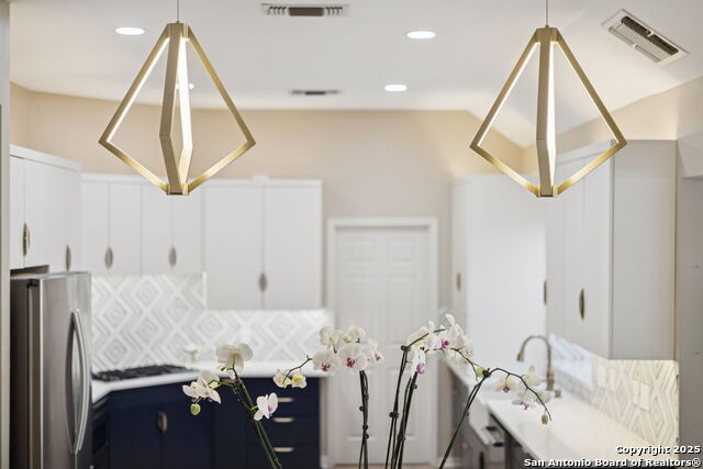 Image 26 of 50 For 10 Rogers Wood