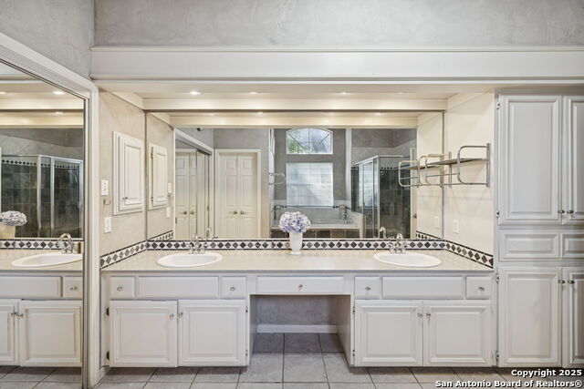 Image 32 of 50 For 10 Rogers Wood