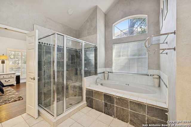 Image 33 of 50 For 10 Rogers Wood