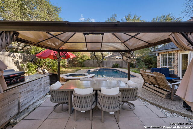 Image 41 of 50 For 10 Rogers Wood