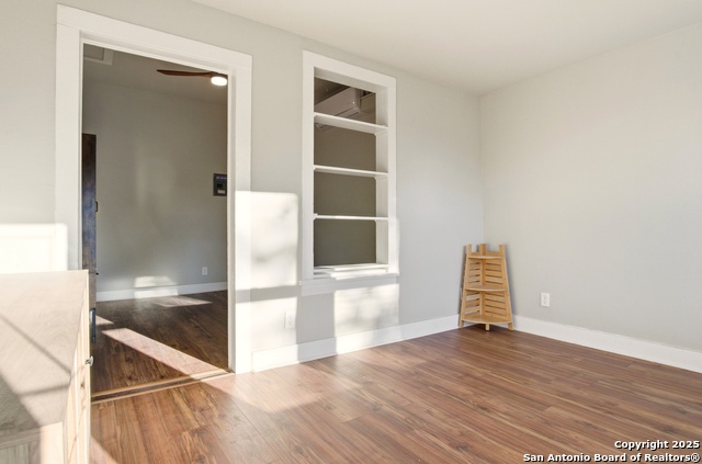 Image 14 of 15 For 207 Woodby Ct